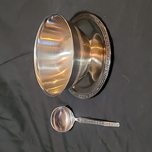 Vintage Cordova 1969 Serving Bowl & Matching Ladle Stainless Steel 18-8 - Picture 2 of 12